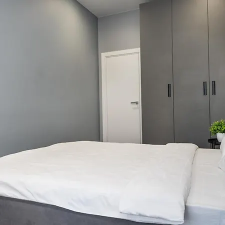 Big Vip Design In New Complex Апартаменты