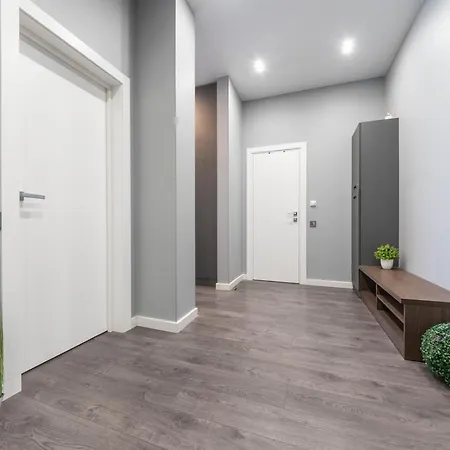 Апартаменты Big Vip Design In New Complex